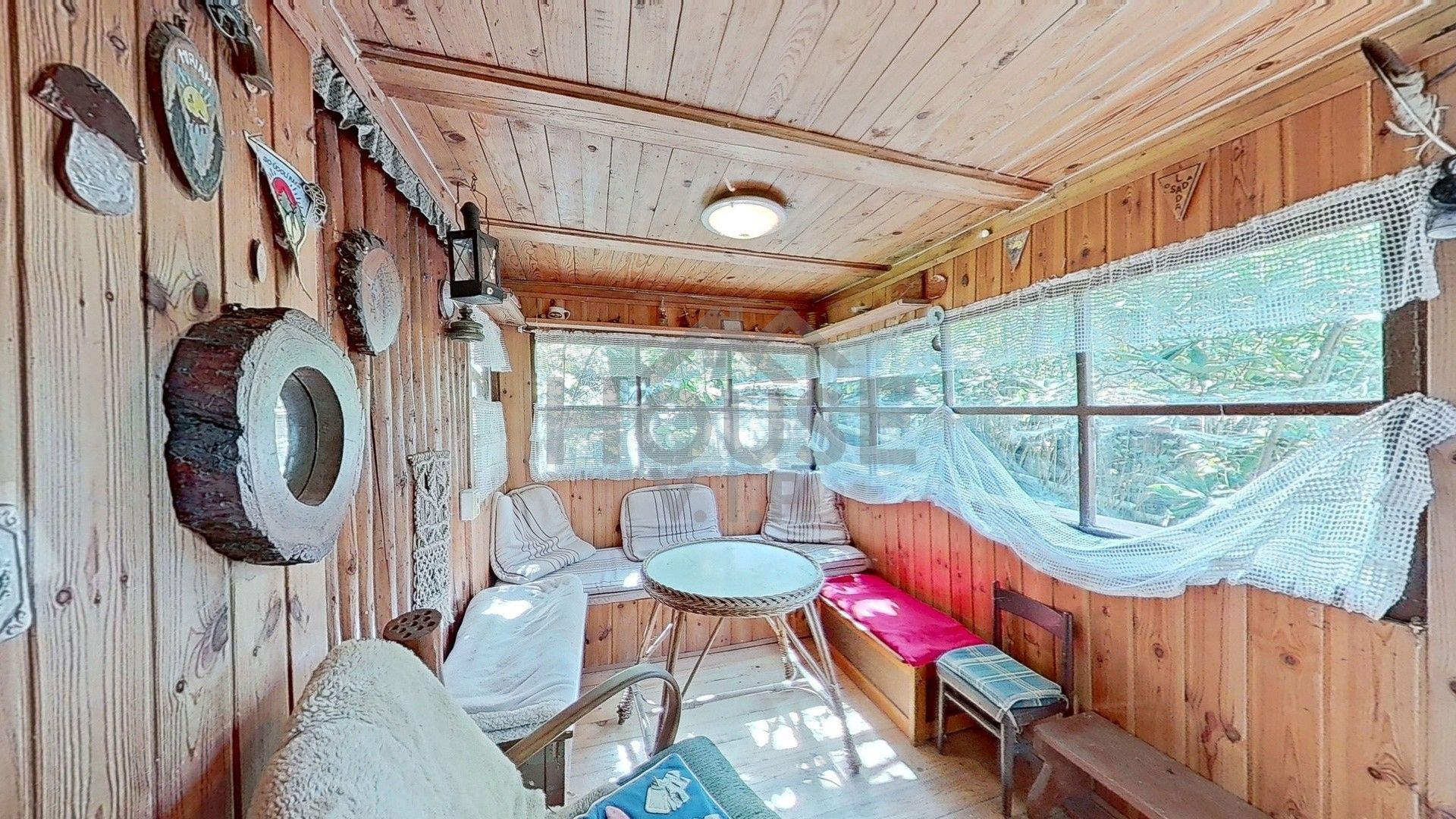 Prodej chata - Údolí Raků, Tehov, 55 m²