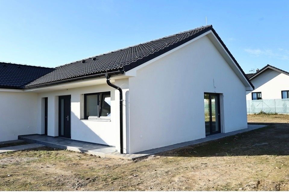 Prodej rodinný dům - Kamenný Přívoz, 252 82