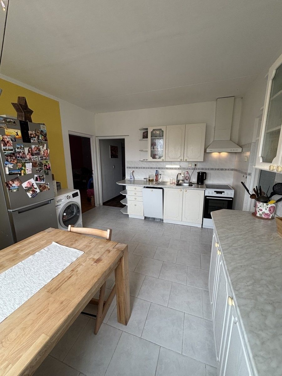 Pronájem byt 3+1 - třída Edvarda Beneše, Hradec Králové, 88 m²