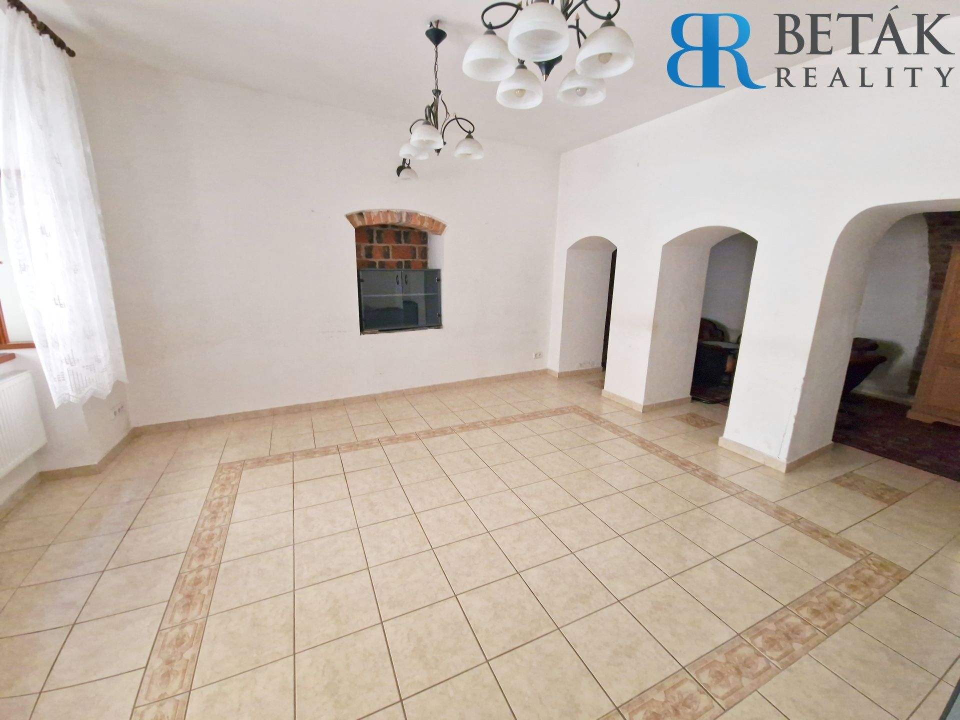 Rodinný dům · 300 m² · Uhelná 1170, Olomouc - 3