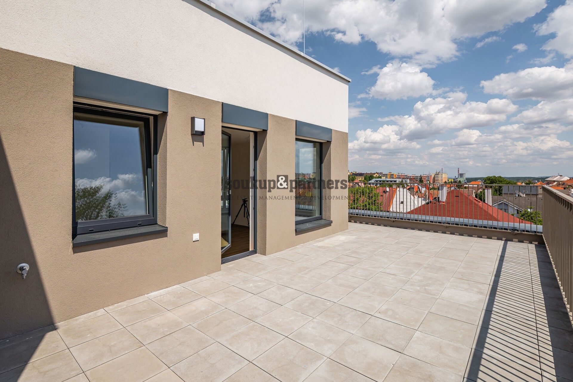 3+kk, Ke stadionu , Kladno, 84 m² - 1