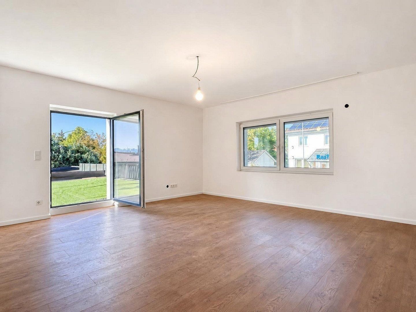 Byt 5+1 · 115 m² · , Bavorsko - 3