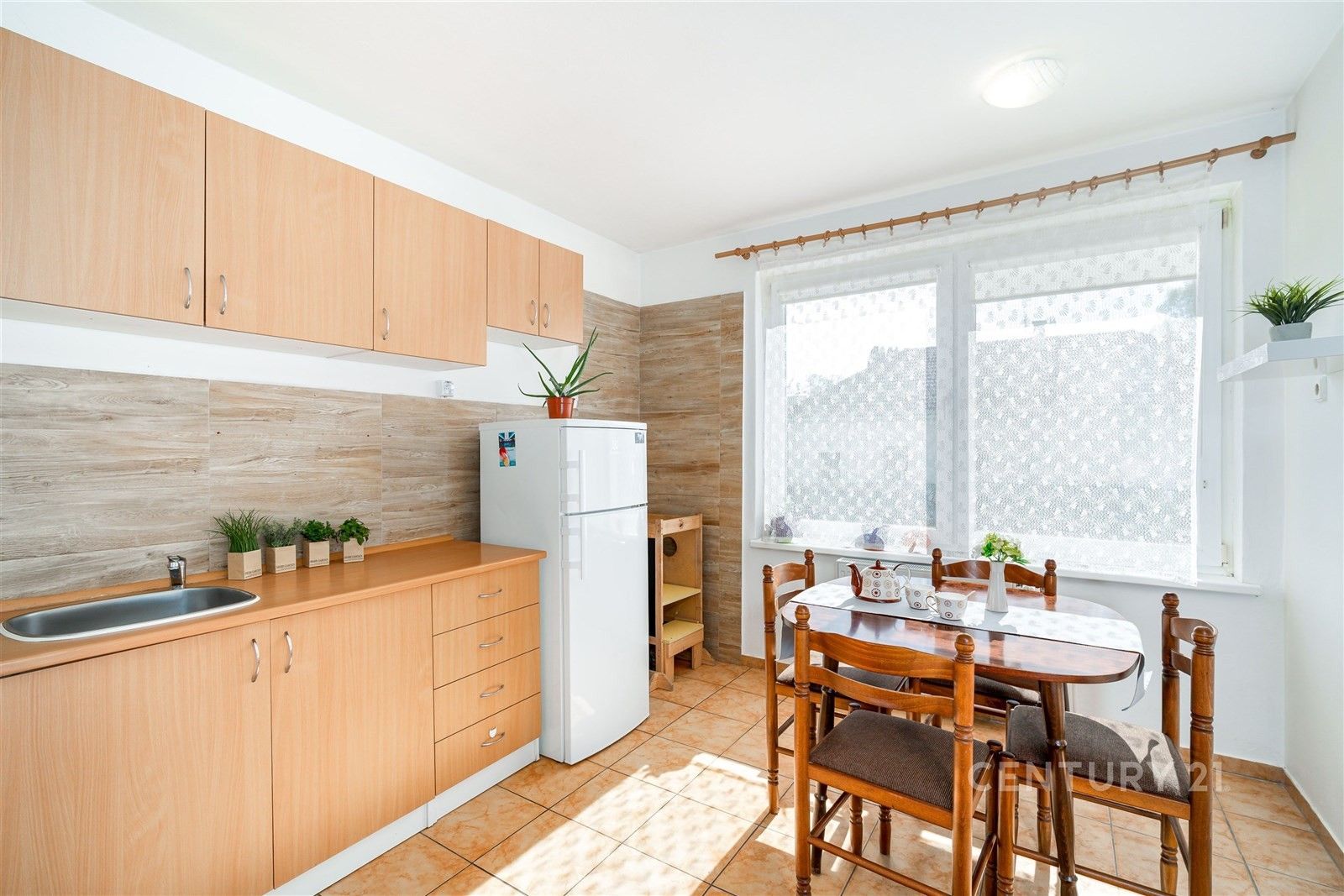 Prodej byt 3+1 - Práče, 65 m²