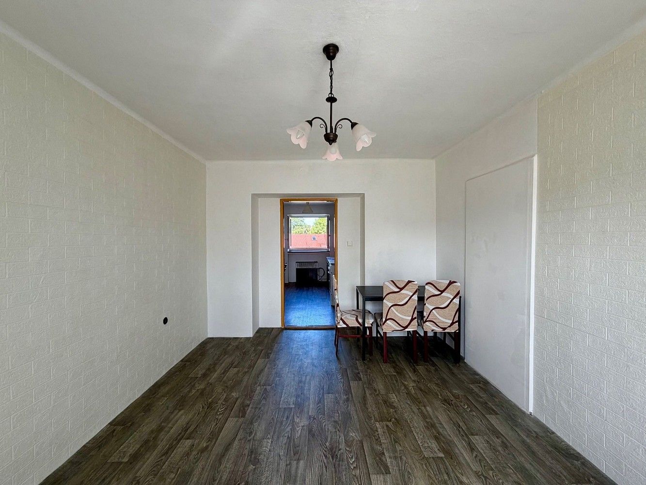 Pronájem byt 2+1 - Rožnov pod Radhoštěm, okres Vsetín, Zlínský kraj, 56 m² - 2