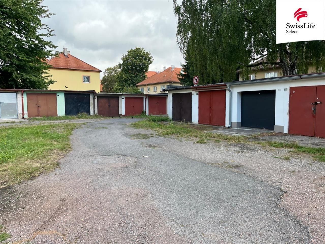 Pronájem garáž - Víta Nejedlého, Chrudim, 18 m²