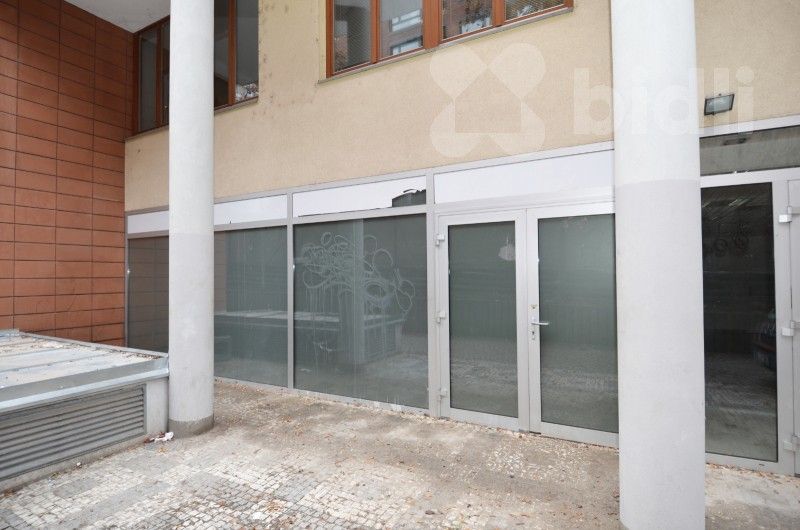 Pronájem obchodní prostory - Lukášova, Praha, 92 m²