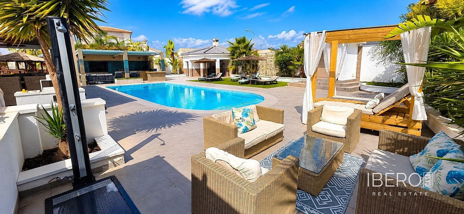 Rodinné domy, Torrevieja, Španělsko, 280 m² - 1