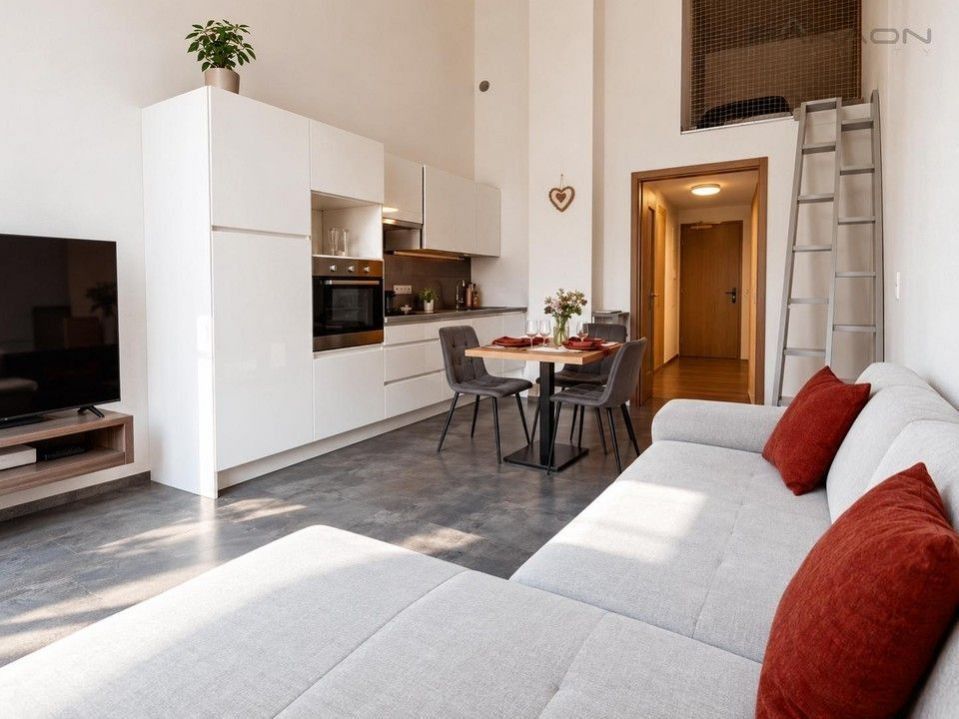 1+kk, Koněvova, Praha, 34 m² - 1