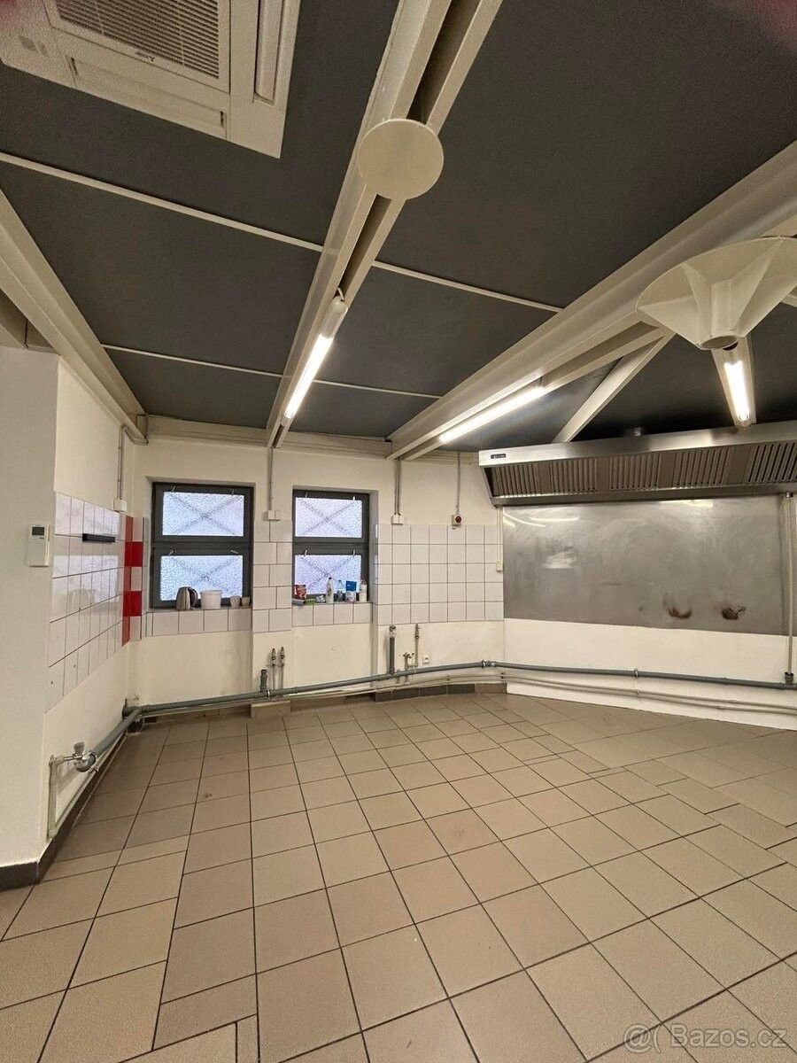 Prodej restaurace - Pardubice, 530 02