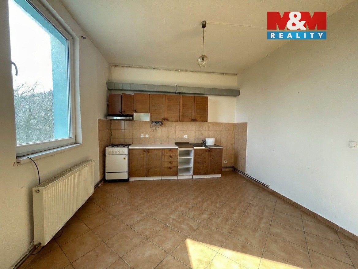 Činžovní dům · 1 000 m² · Přátelství, Litvínov - 3