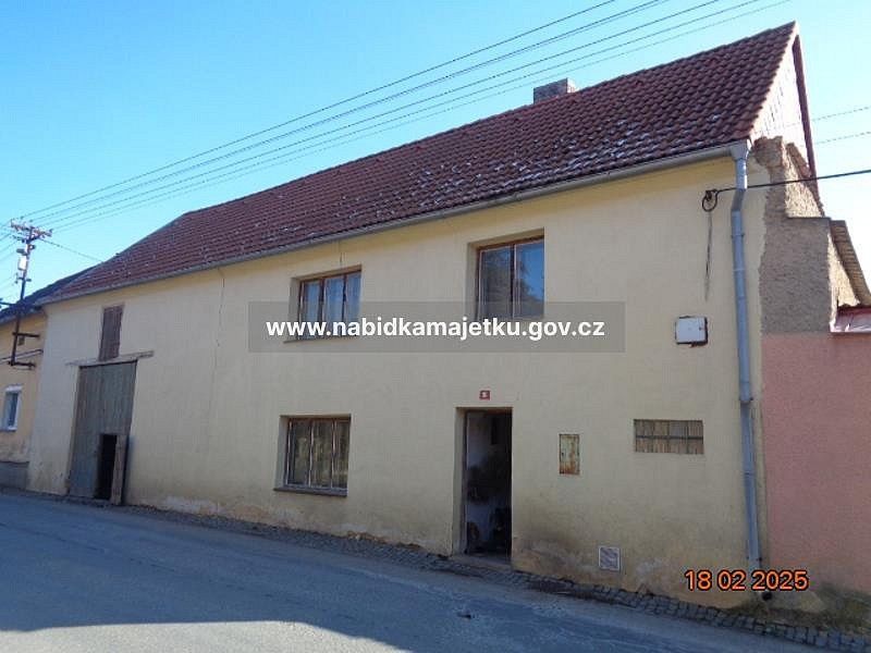 Rodinné domy, Chudenice, okres Klatovy, 222 m² - 1