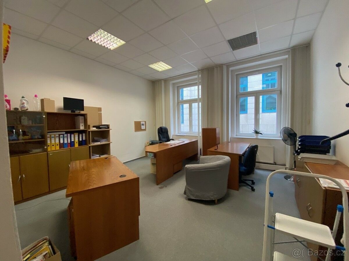 Kanceláře, Ústí nad Labem, 400 01, 137 m²