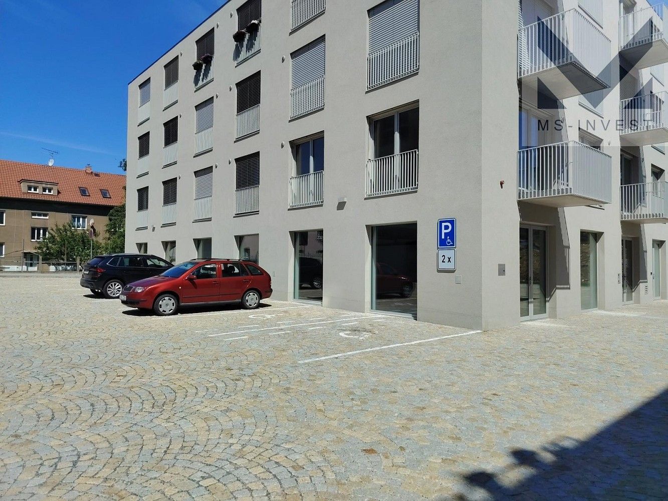 Obchodní prostory, 119 m²