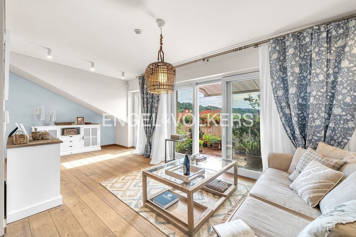 5+kk, Grafická 1216, Praha, 162 m²