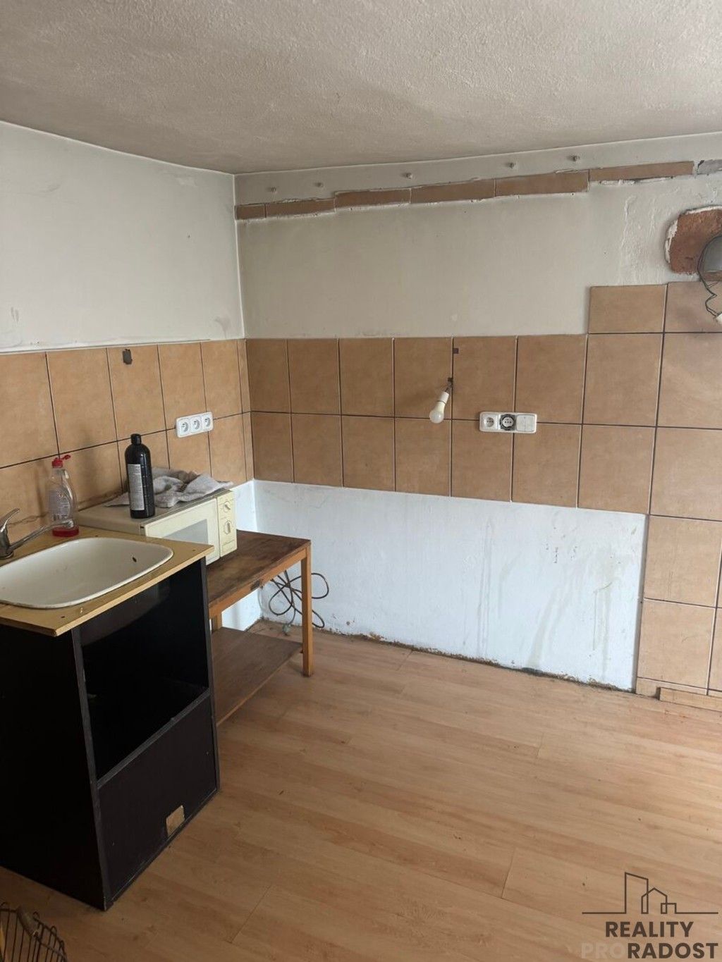 Pronájem rodinný dům - Vojkov Bezmíř, 500 m² - 5