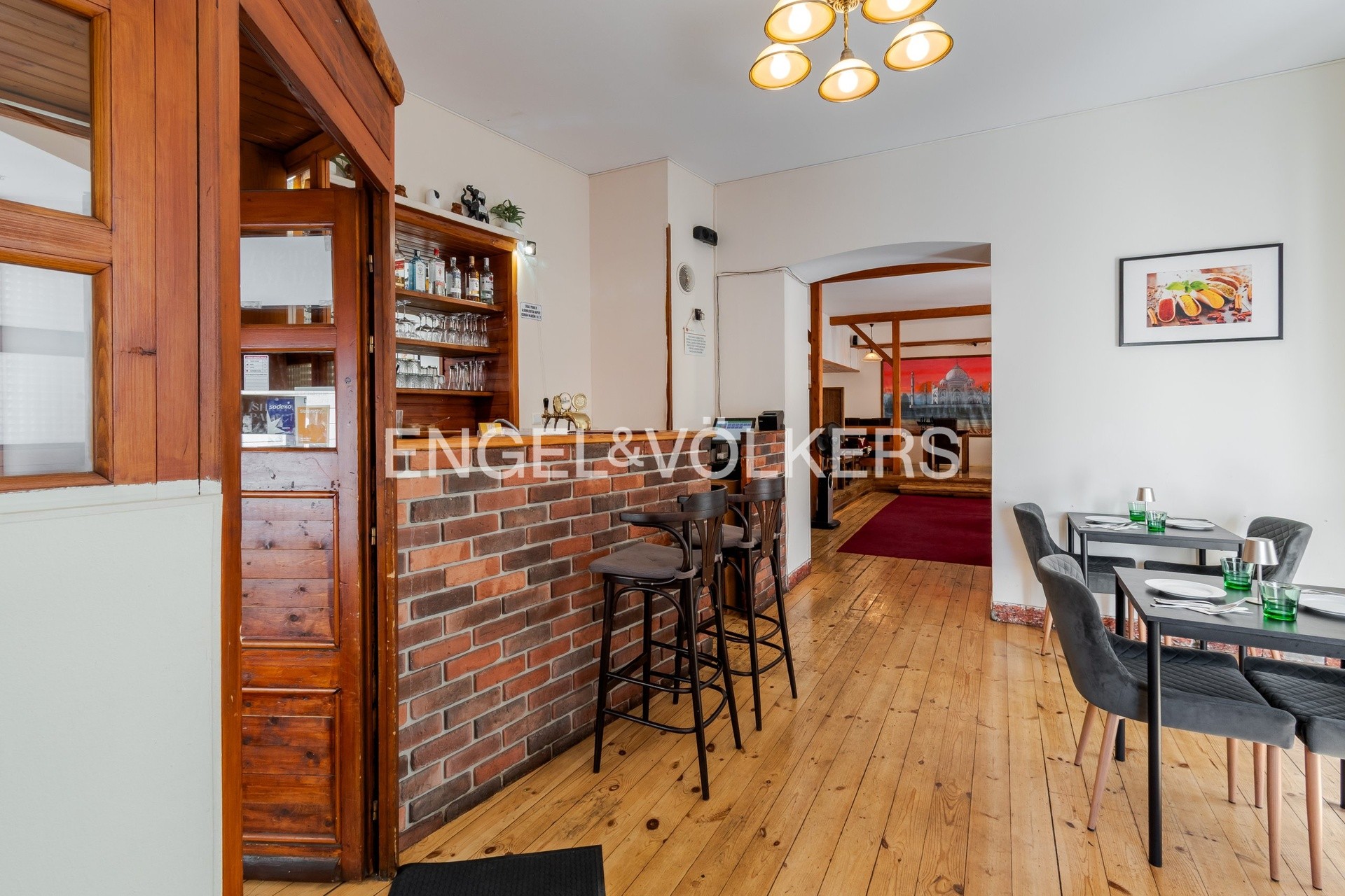 Restaurace · 328 m² · Jenštejnská 1776, Praha Nové Město - 4