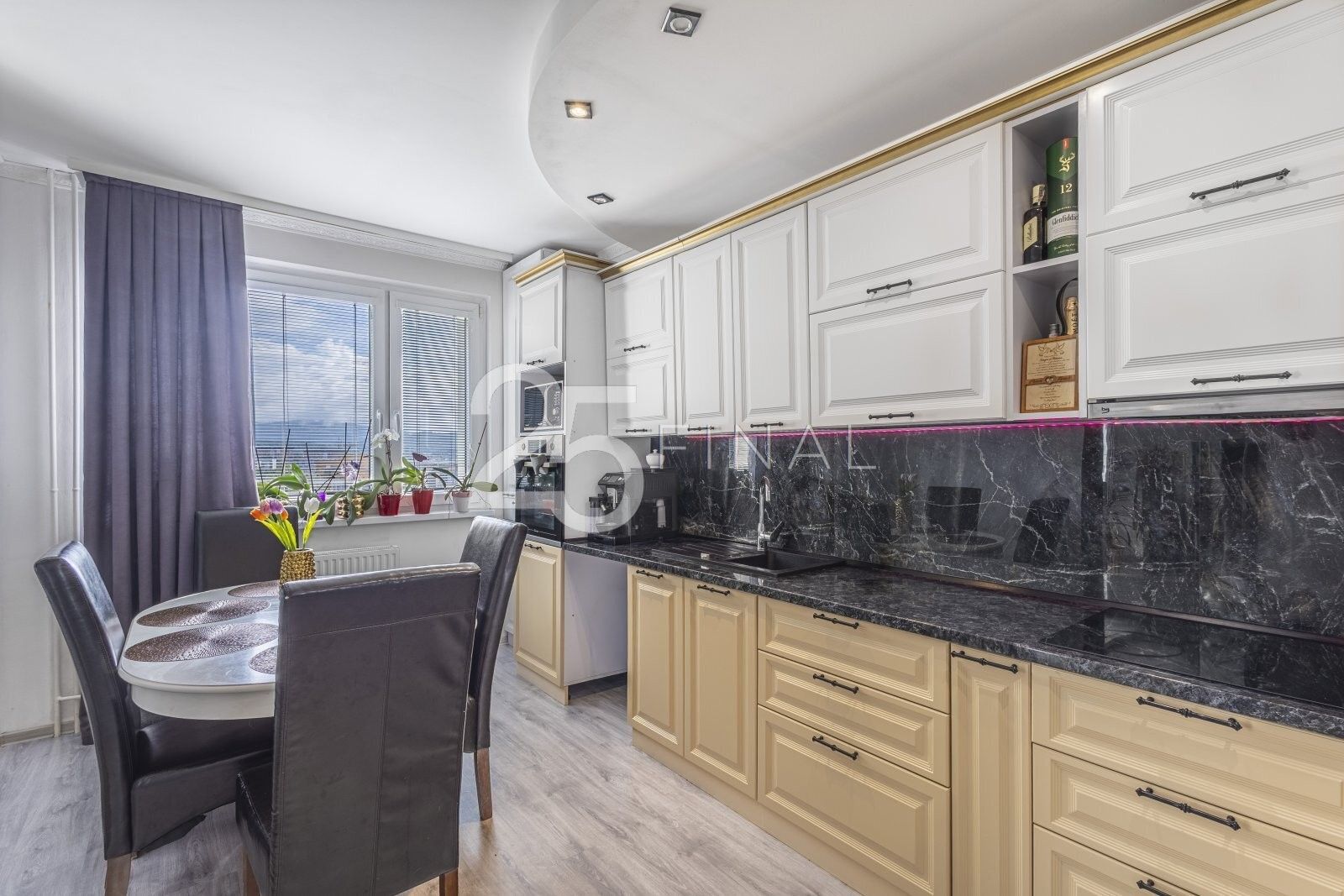 4+1, Halasova, Liberec, 74 m²