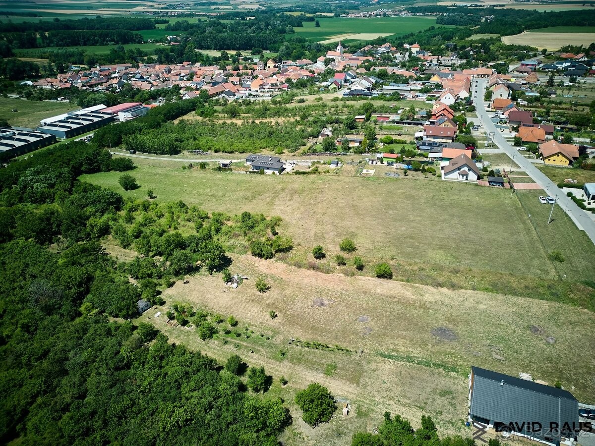 Stavební pozemek, Medlov – další