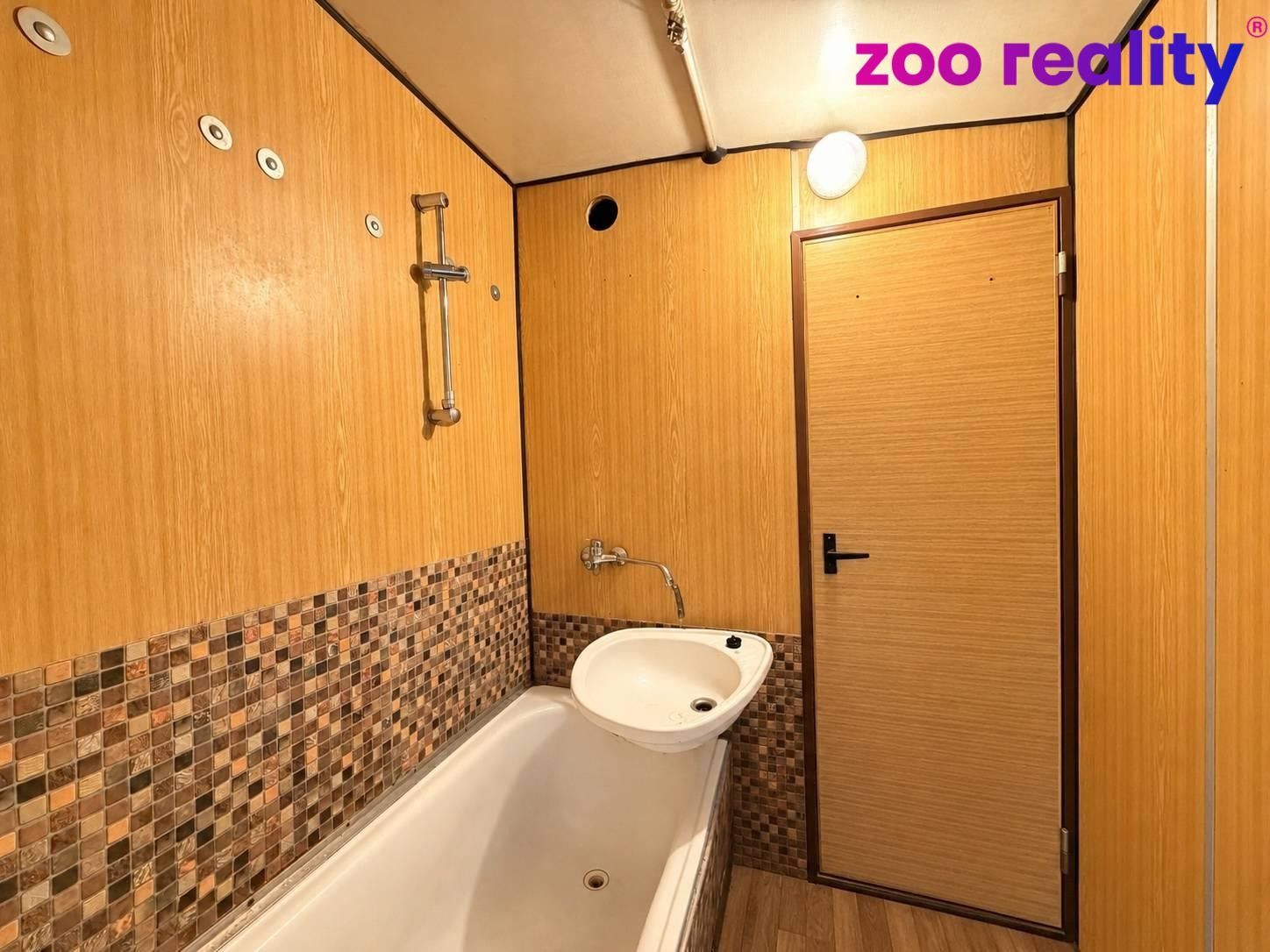 Byt 2+1 · 58 m² · Krušnohorská 1671, Jirkov - 4