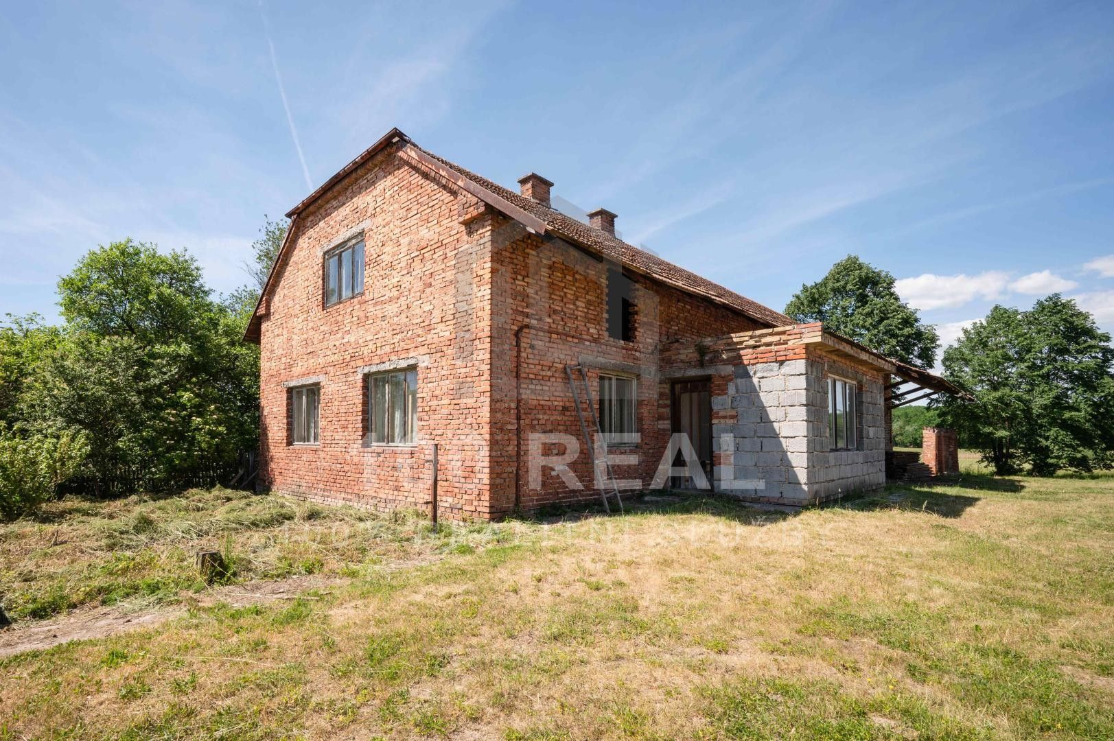 Prodej rodinný dům - Býšť Hrachoviště, 115 m² - 1