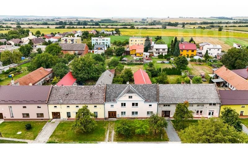 Prodej rodinný dům - Lobodice, 259 m²