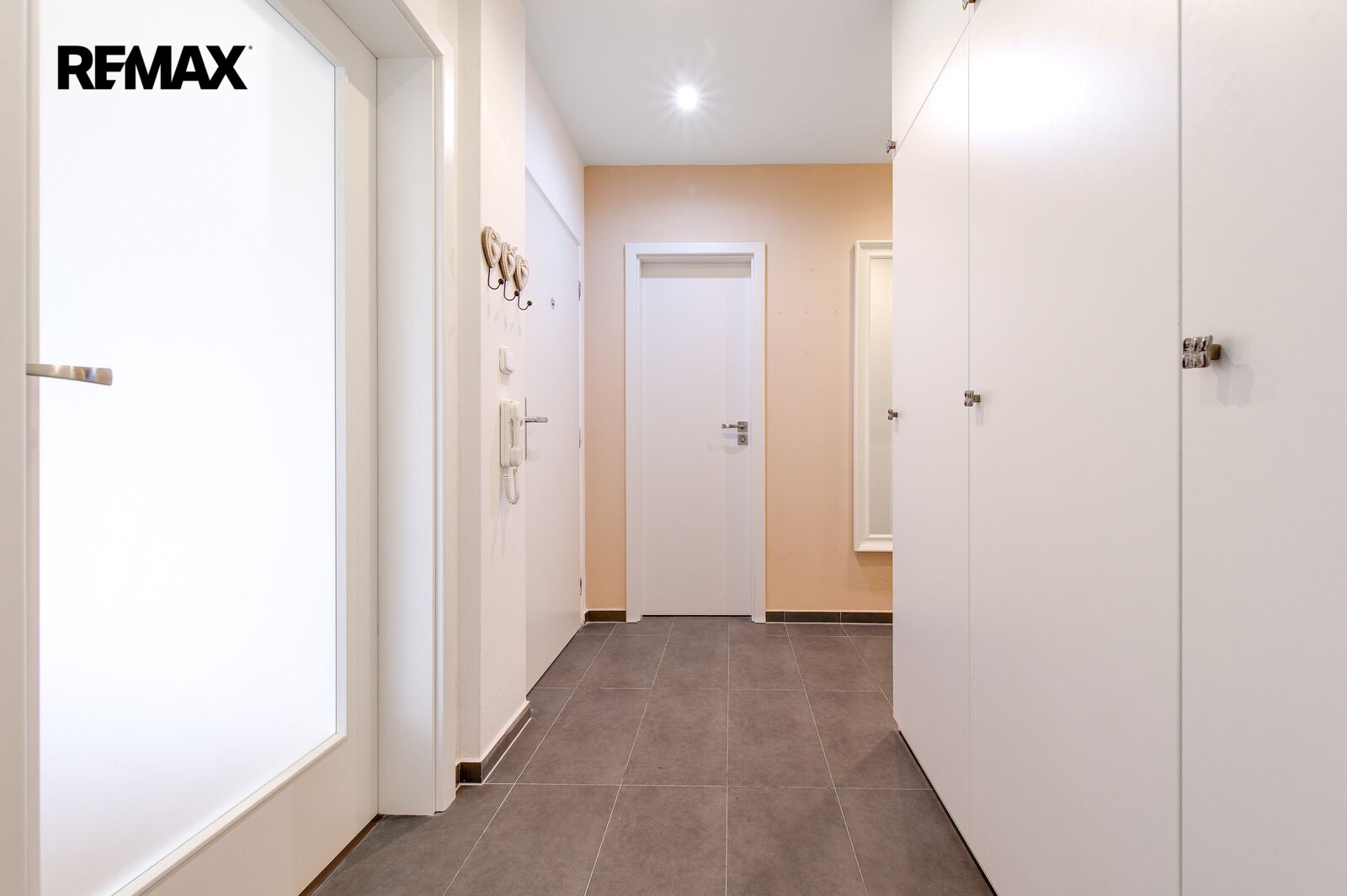Byt 3+1 · 76 m² · Krátká 1346, Cheb - 3