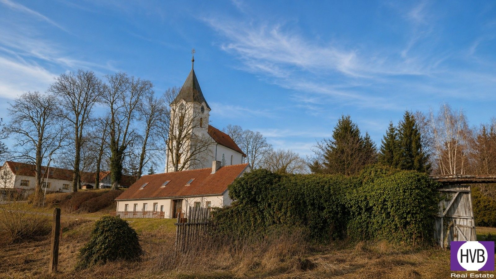 Prodej pozemek pro bydlení - Senožaty, 1 695 m² - 5