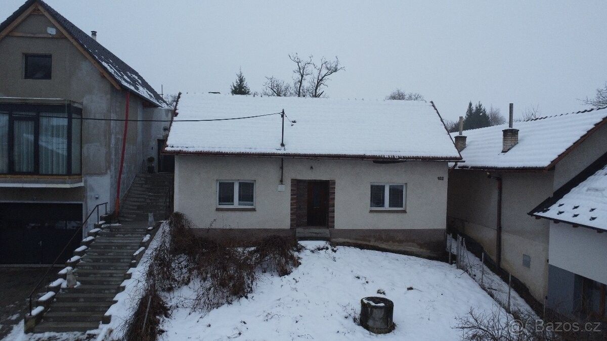 Prodej rodinný dům - Březůvky, 763 45