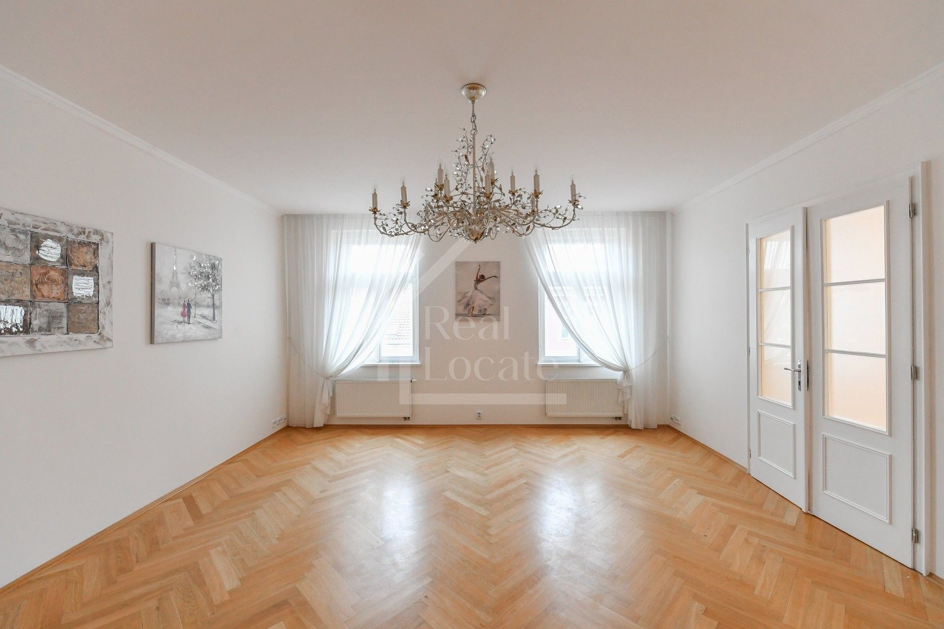 Pronájem byt 4+1 - Belgická, Praha, 120 m²