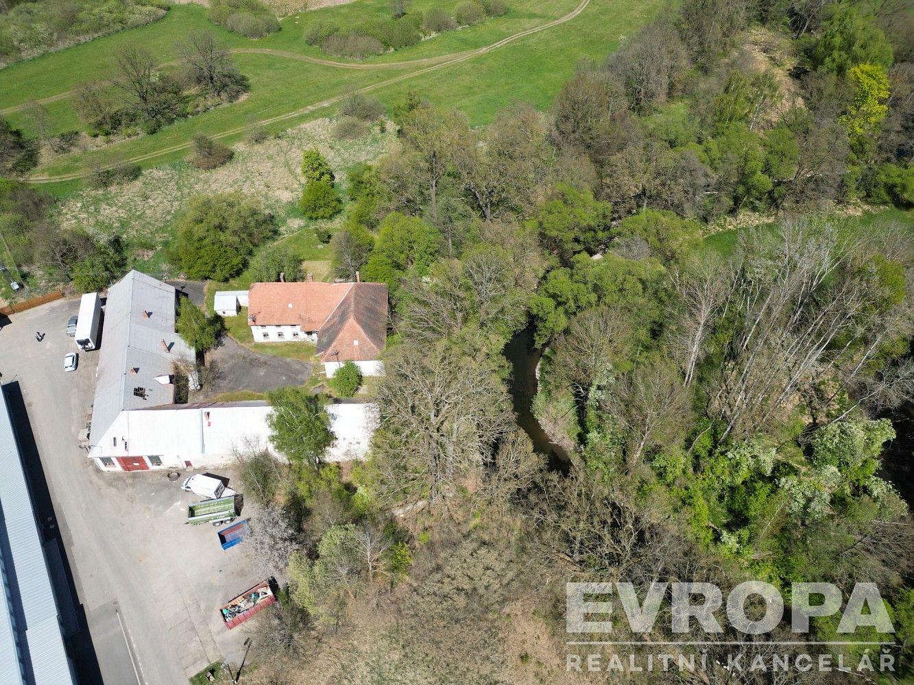 Chalupa · 2 052 m² · Bavorov - Svinětice, okres Strakonice, Jihočeský kraj - 3