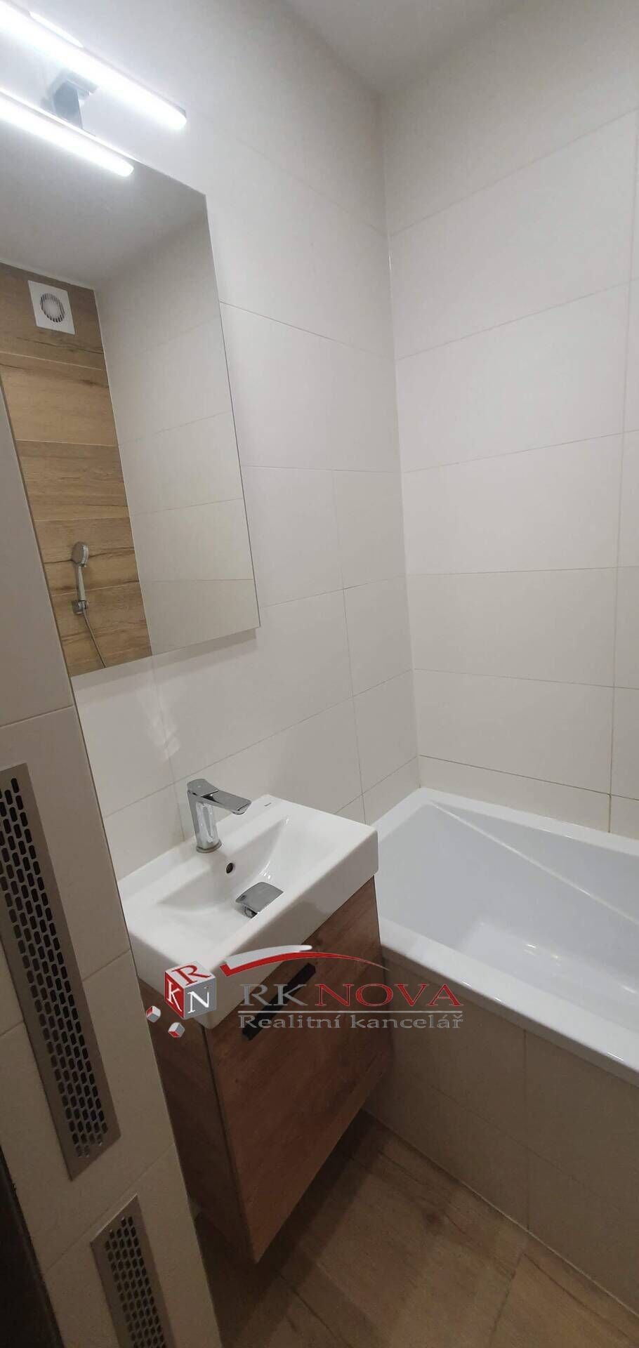 2+1, Čajkovského, Karviná, 55 m²