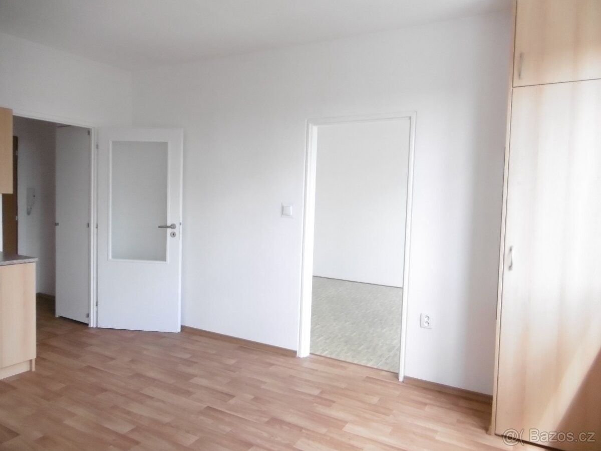 Pronájem byt - Veselí nad Lužnicí, 391 81