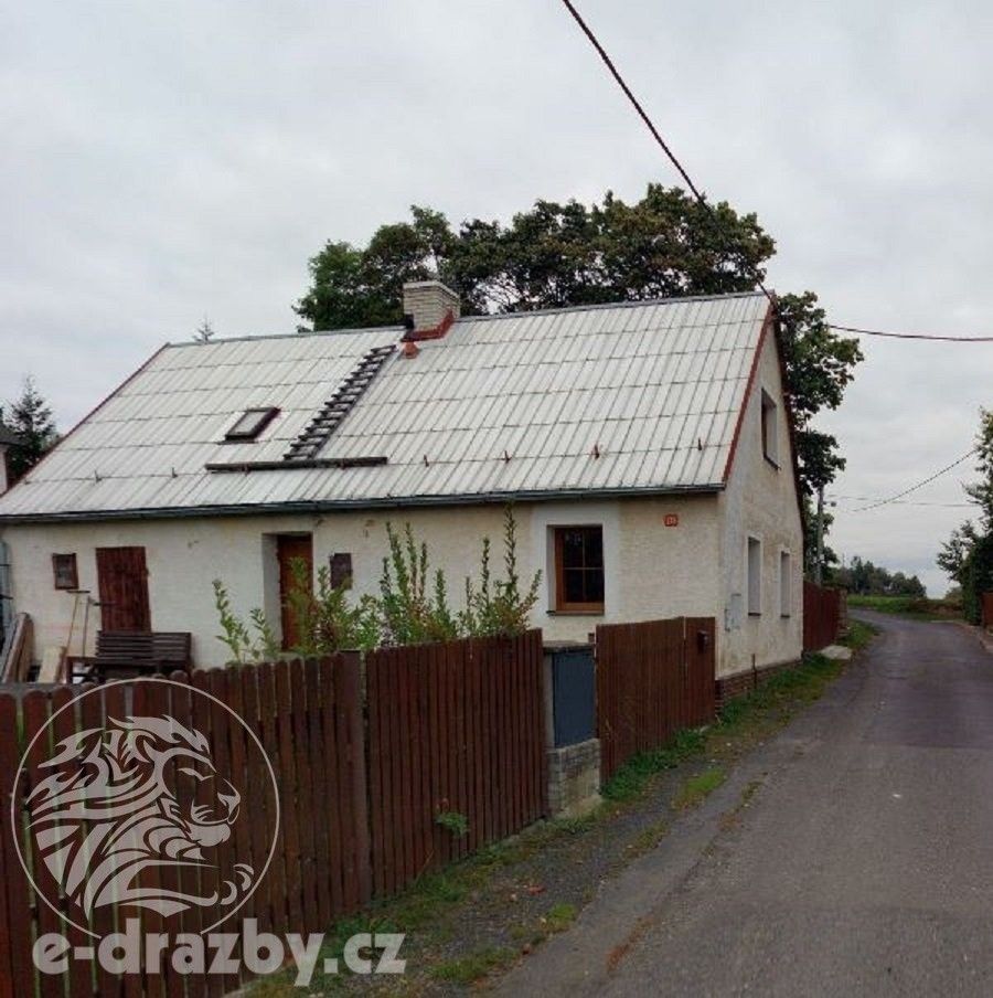 Rodinné domy, Kladenská, Krásno, 130 m²