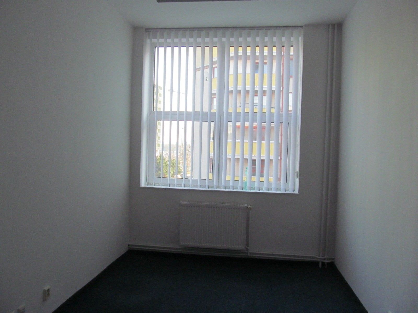 Pronájem kancelář - Jana Růžičky, Praha, 13 m²