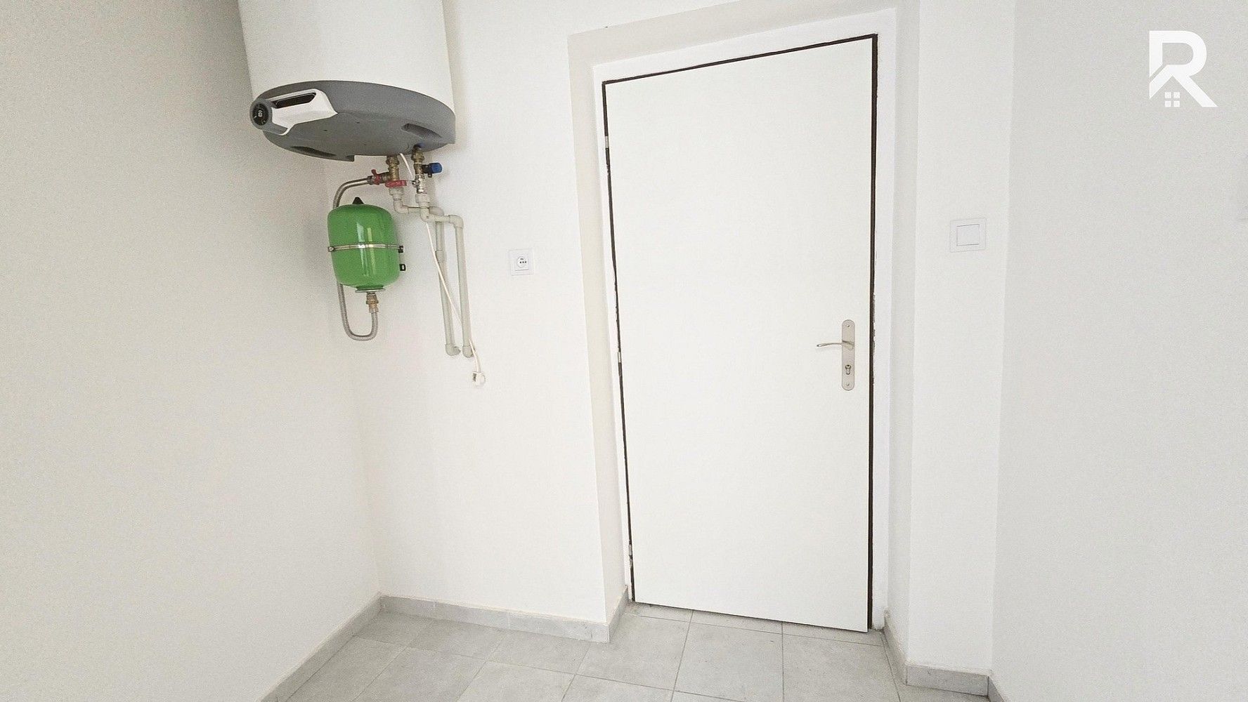 Byt 1+1 · 35 m² · Hostomice, okres Teplice, Ústecký kraj - 4