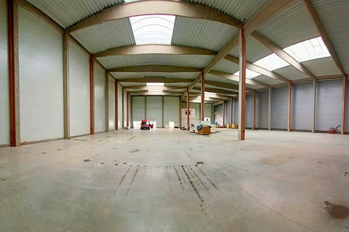 Sklad · 1 900 m² · Hýskov - 3