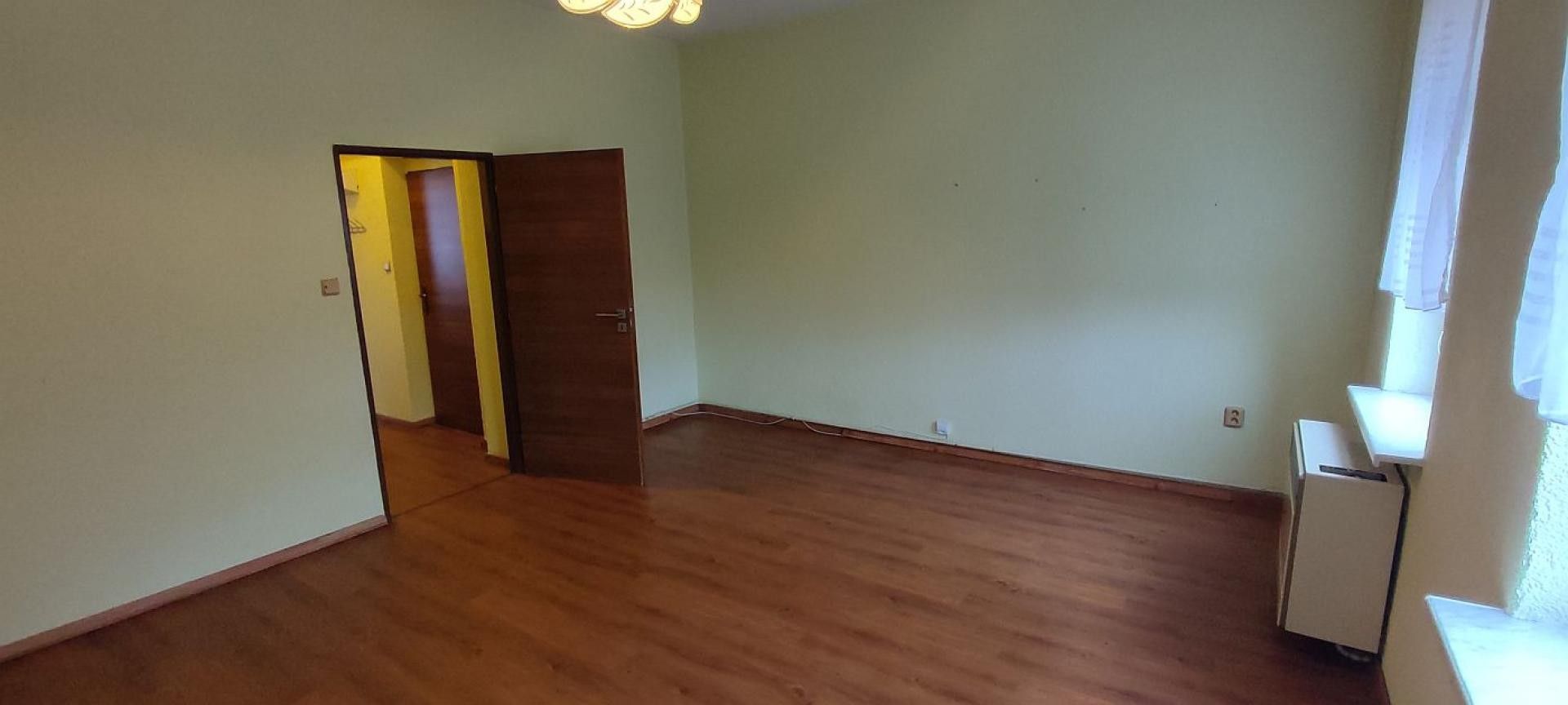 Pronájem byt 1+1 - Tovární, Aš, 38 m²