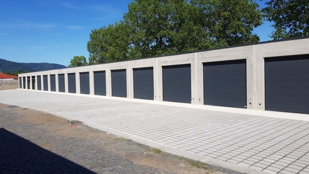 Garáže, Jirkov, 431 11