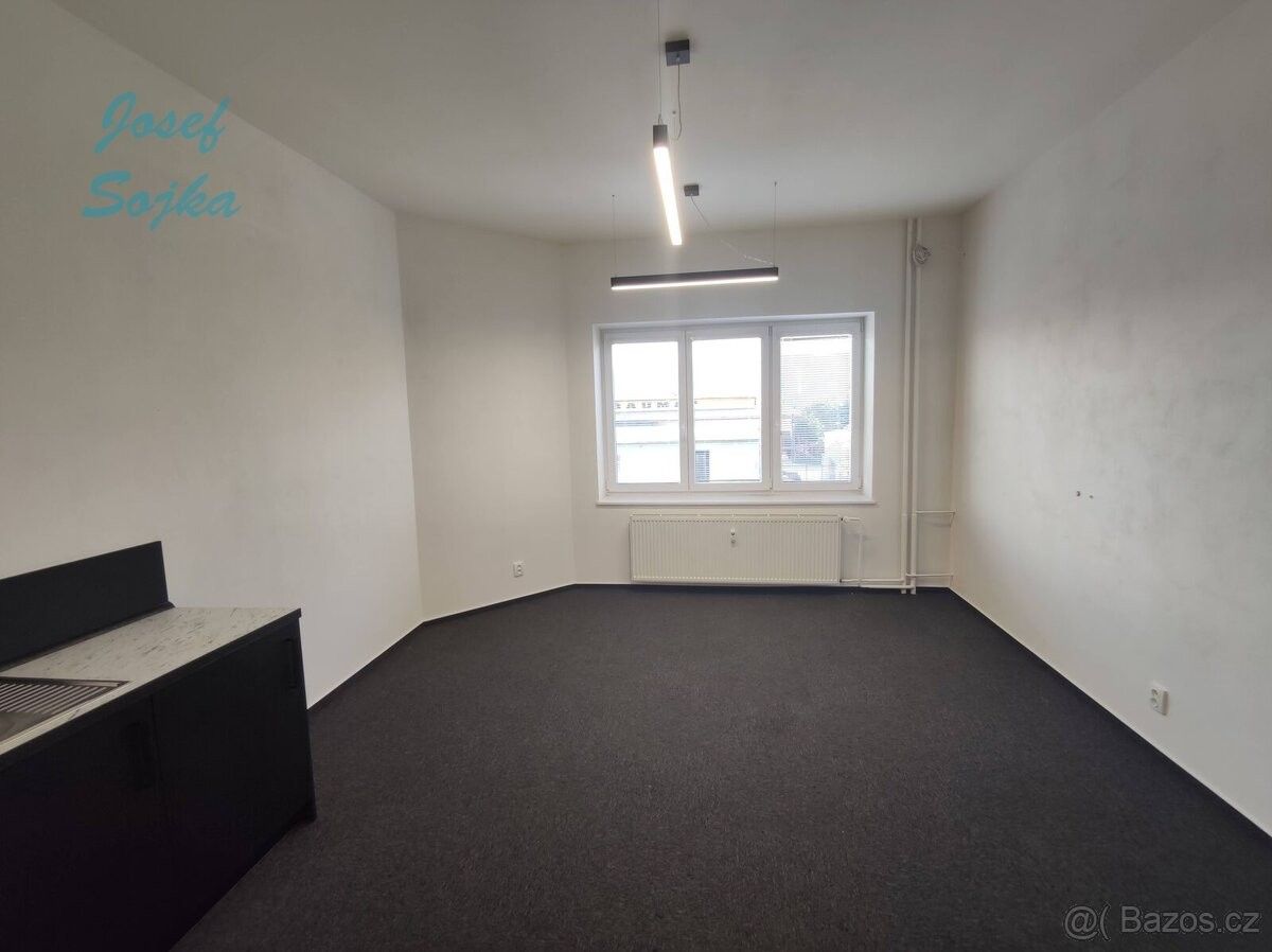 Ostatní, Tišnov, 666 01