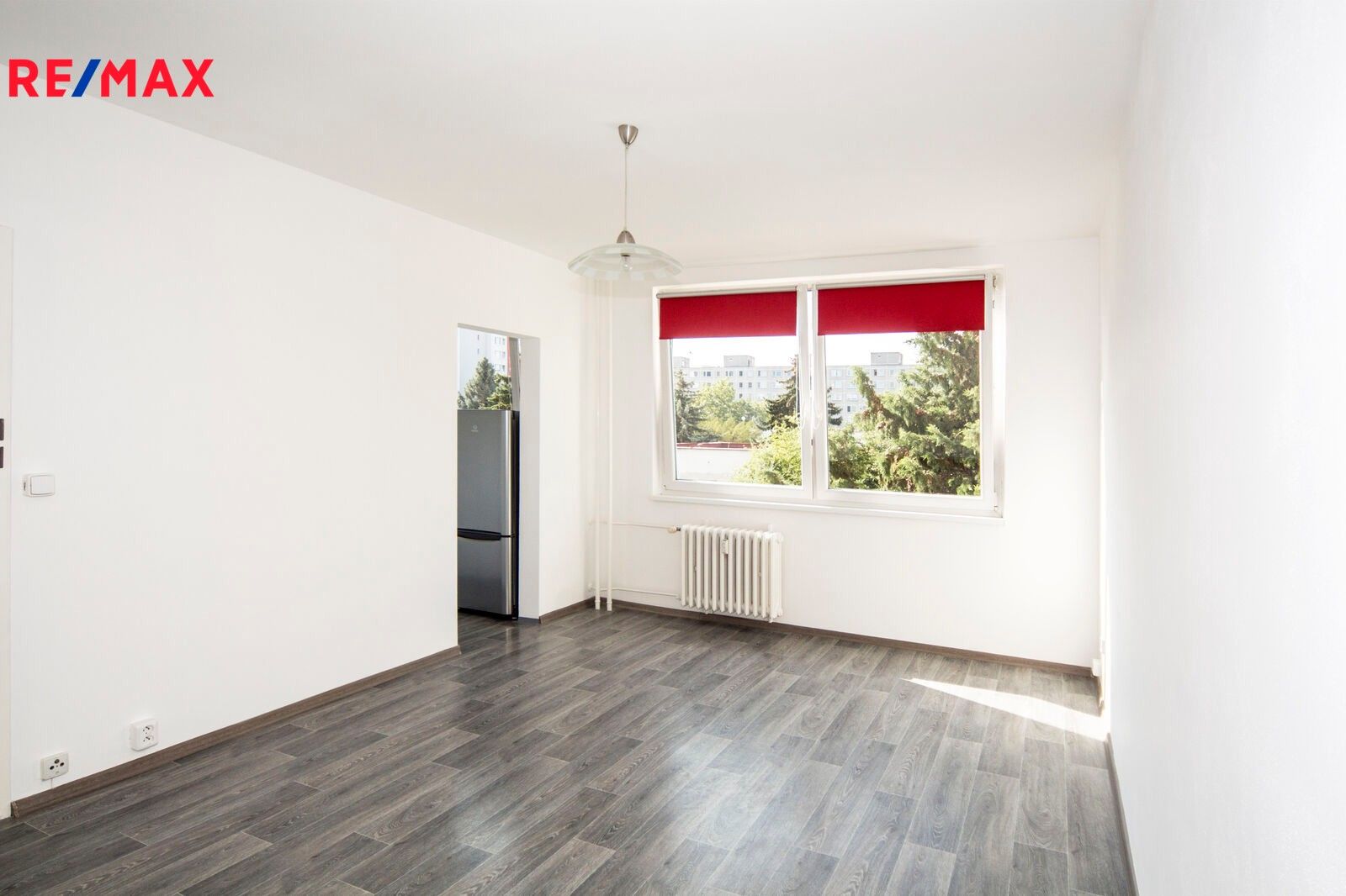 Pronájem byt 1+kk - Angelovova 3166, Praha, 30 m²