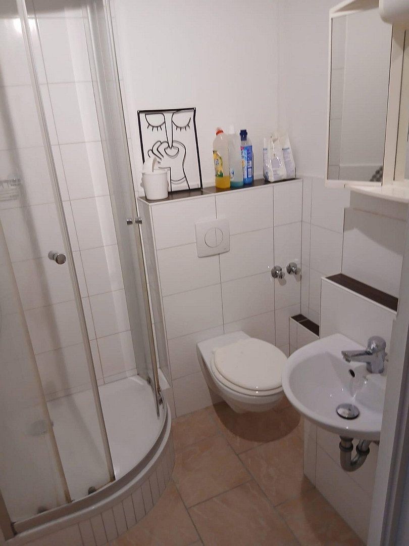 Pronájem byt 1+1 - Rodheimer Straße 93, , Hessen, 14 m² - 5
