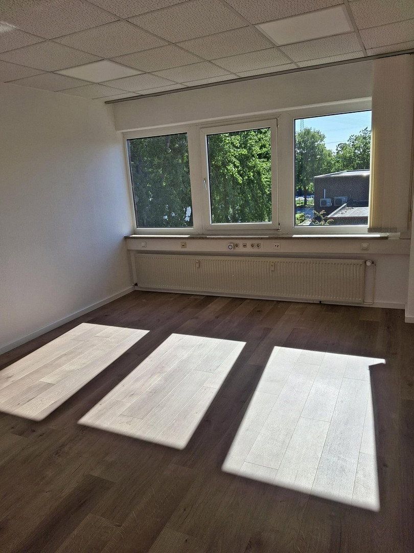 Kanceláře, Oststrasse 122 B, , Šlesvicko-Holštýnsko, 55 m² - 1