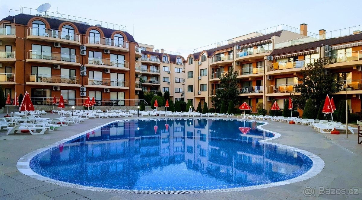 3+kk, 987 66, Zahraničí, 90 m² - 1