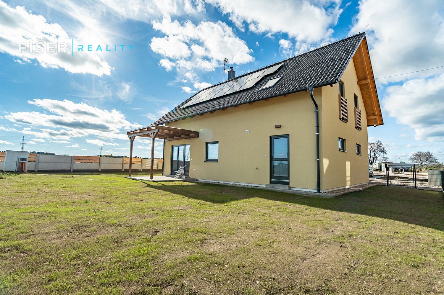 Rodinné domy, Světlá nad Sázavou, okres Havlíčkův Brod, Kraj Vysočina, 169 m² - 1