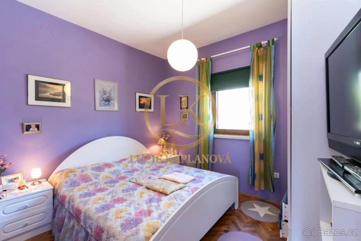 Prodej rodinný dům - 987 66, Zahraničí - 5