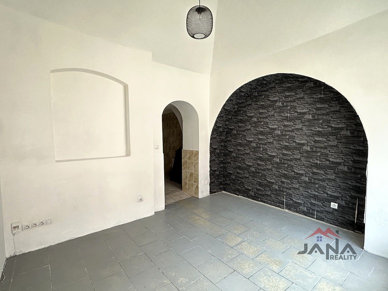 Pronájem obchodní prostory - Turnov, okres Semily, Liberecký kraj, 22 m² - 2