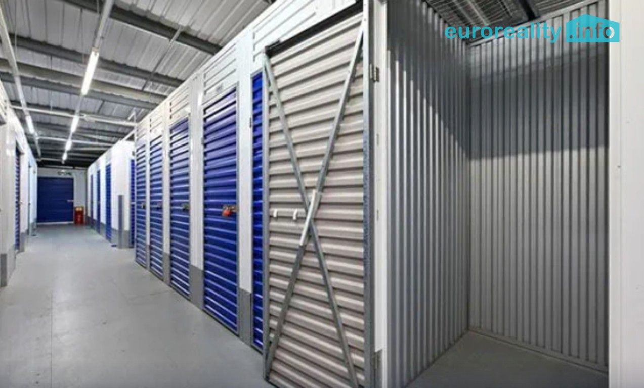 Sklad · 18 m² · třída Vítězství, Mariánské Lázně Hamrníky - 3