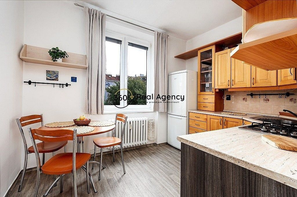2+1, Na Rokytce, Praha 8 - Libeň, 62 m² - 2
