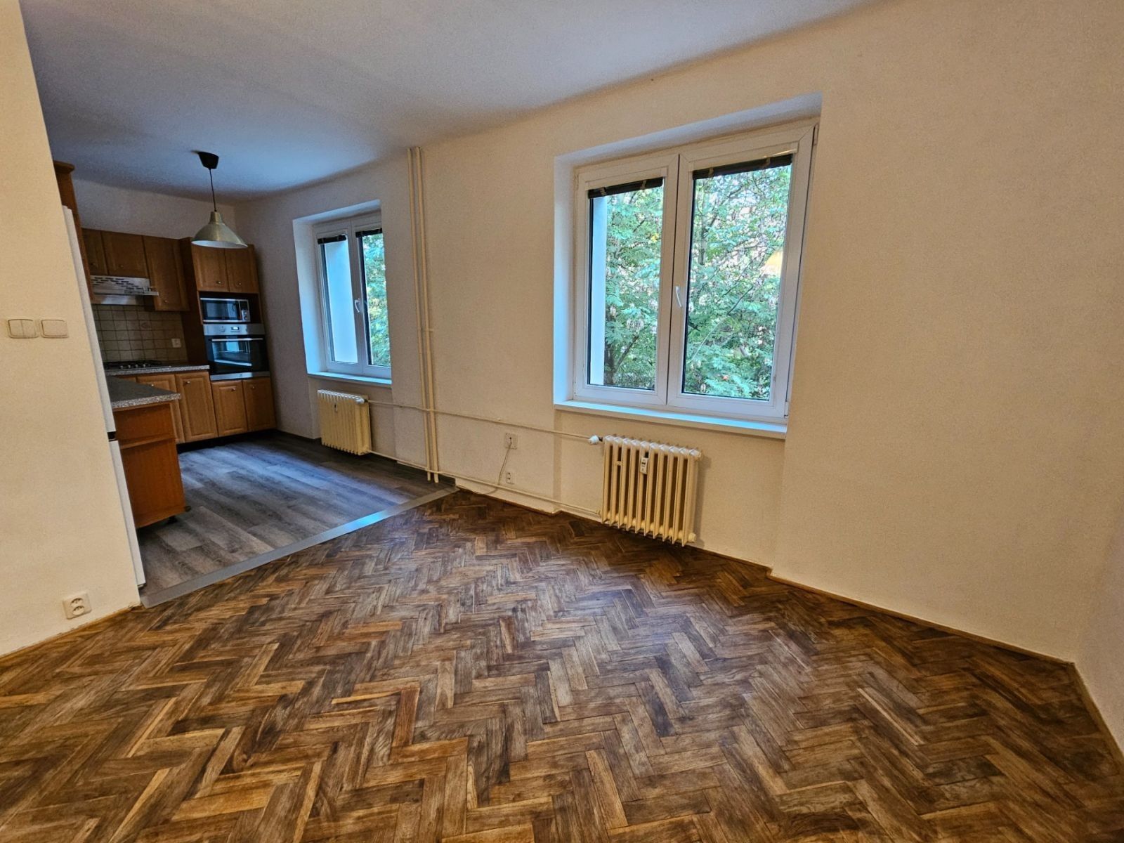 Pronájem byt 2+kk - Trenčínská, Praha - Záběhlice, 51 m² - 2