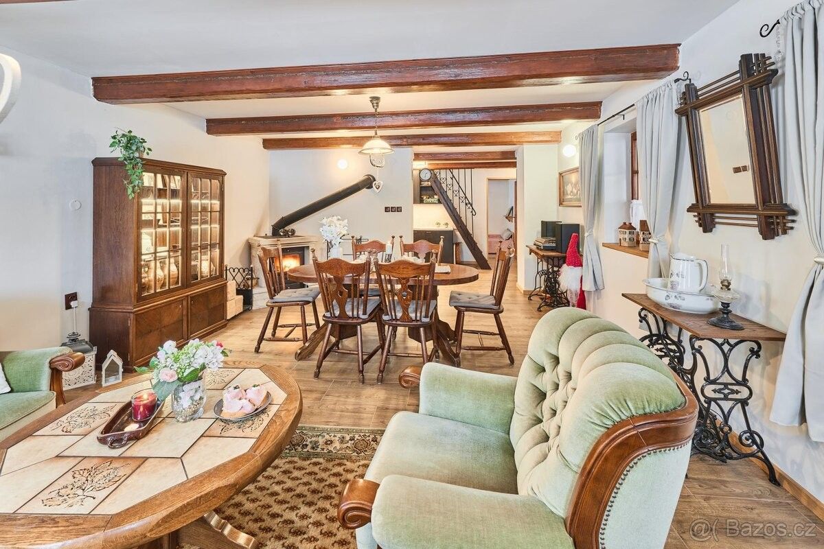 Rodinné domy, Hořičky, 552 05